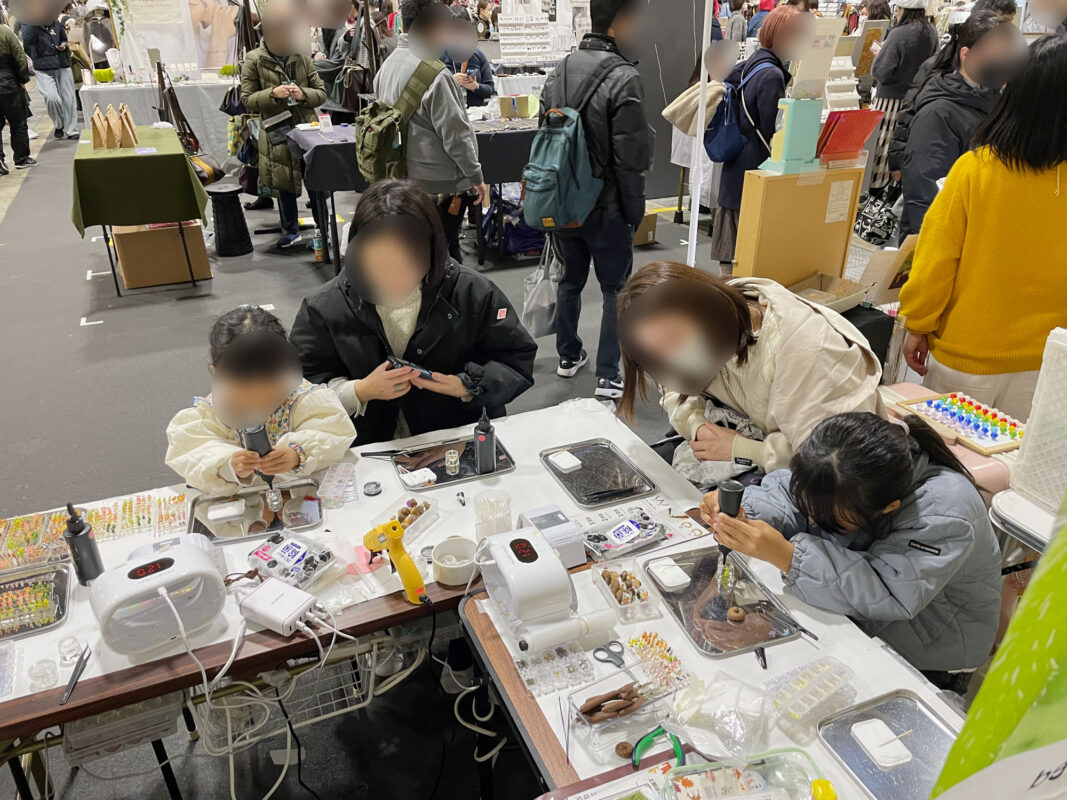 クリエイターズマーケット(名古屋)vol.53_体験教室_ワークショップ_どんぐりレジン