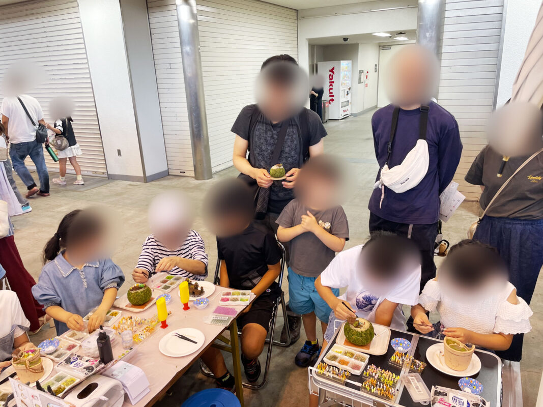 博多ハンドメイドマルシェ-ワークショップ風景-箱庭-ジオラマ-子供達